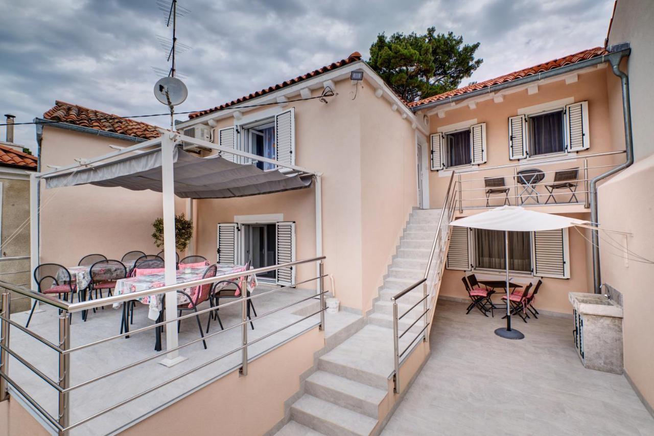 Apartments Ljubica Veli Lošinj Kültér fotó