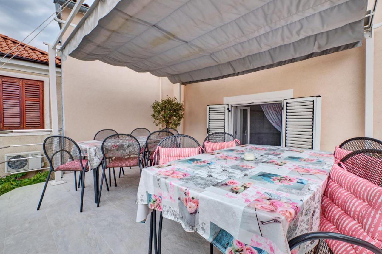 Apartments Ljubica Veli Lošinj Kültér fotó