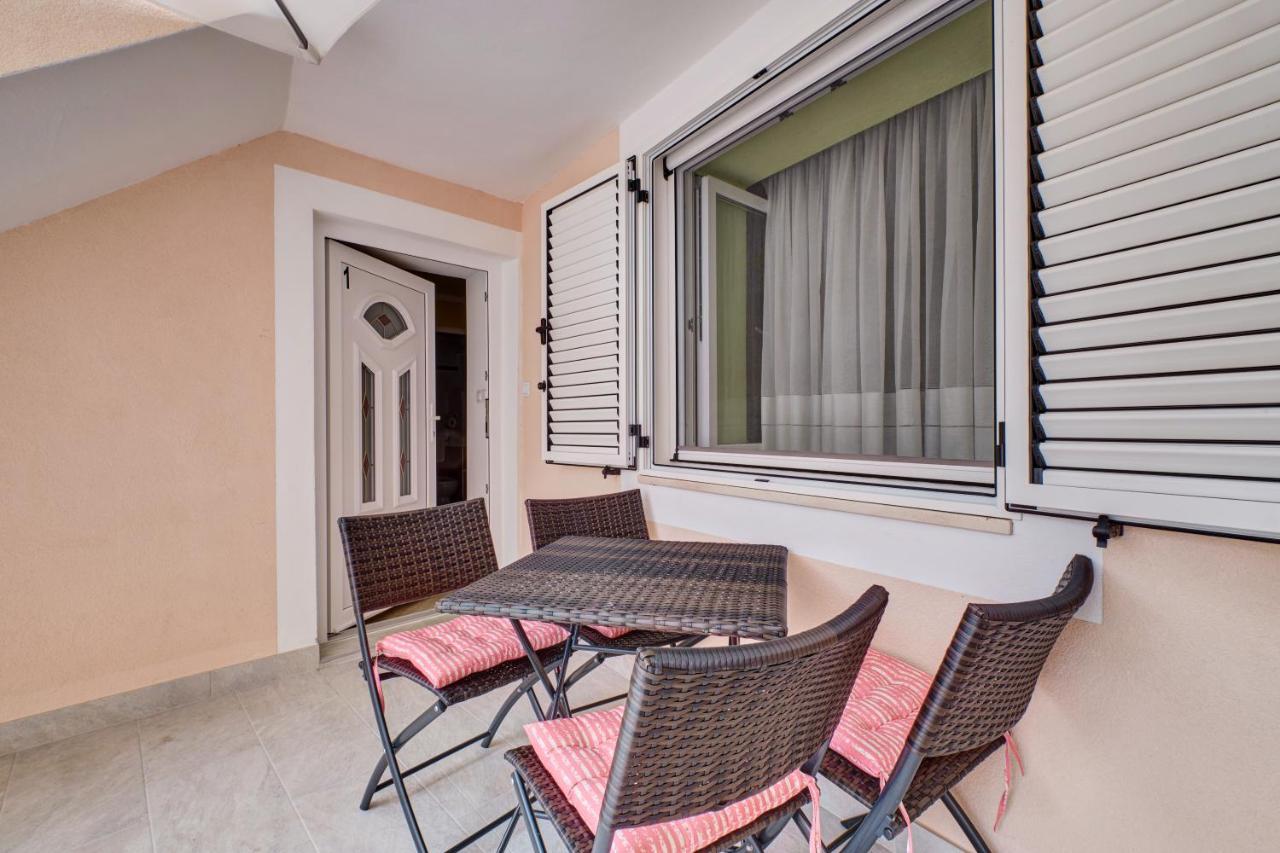 Apartments Ljubica Veli Lošinj Kültér fotó