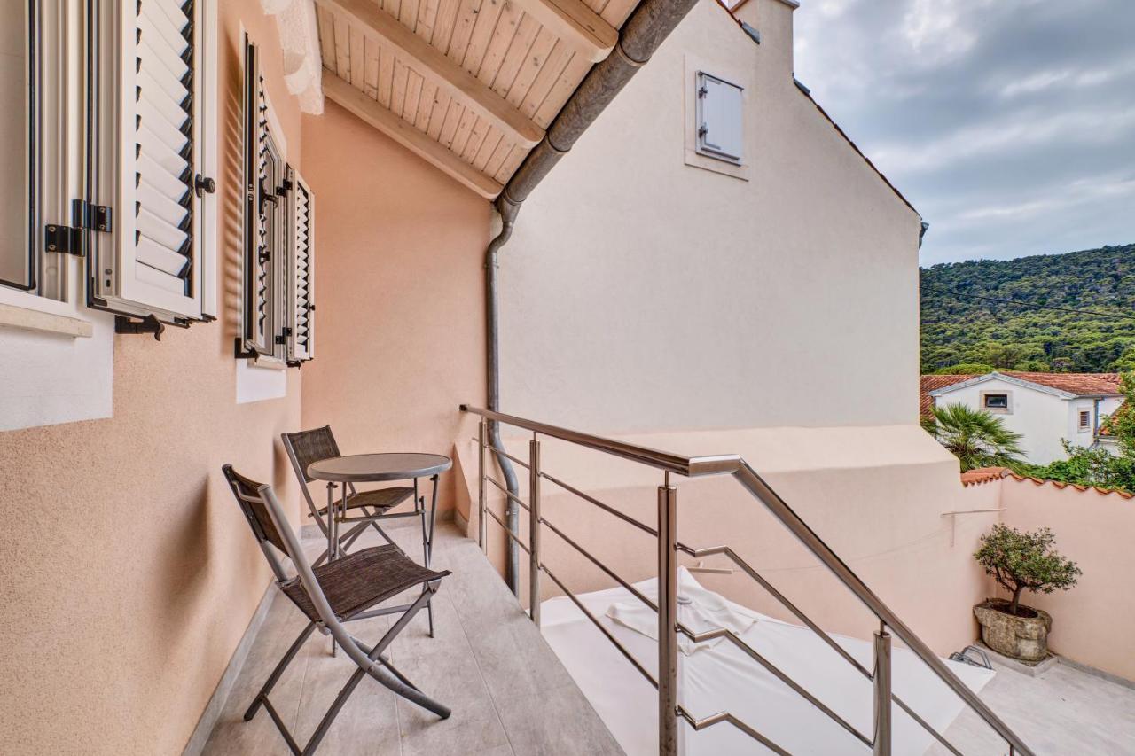 Apartments Ljubica Veli Lošinj Kültér fotó