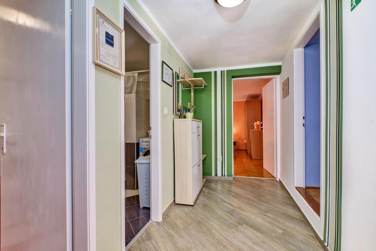 Apartments Ljubica Veli Lošinj Kültér fotó